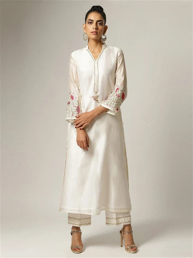 White Colour Pretty Chanderi Silk Kurta Set For Women