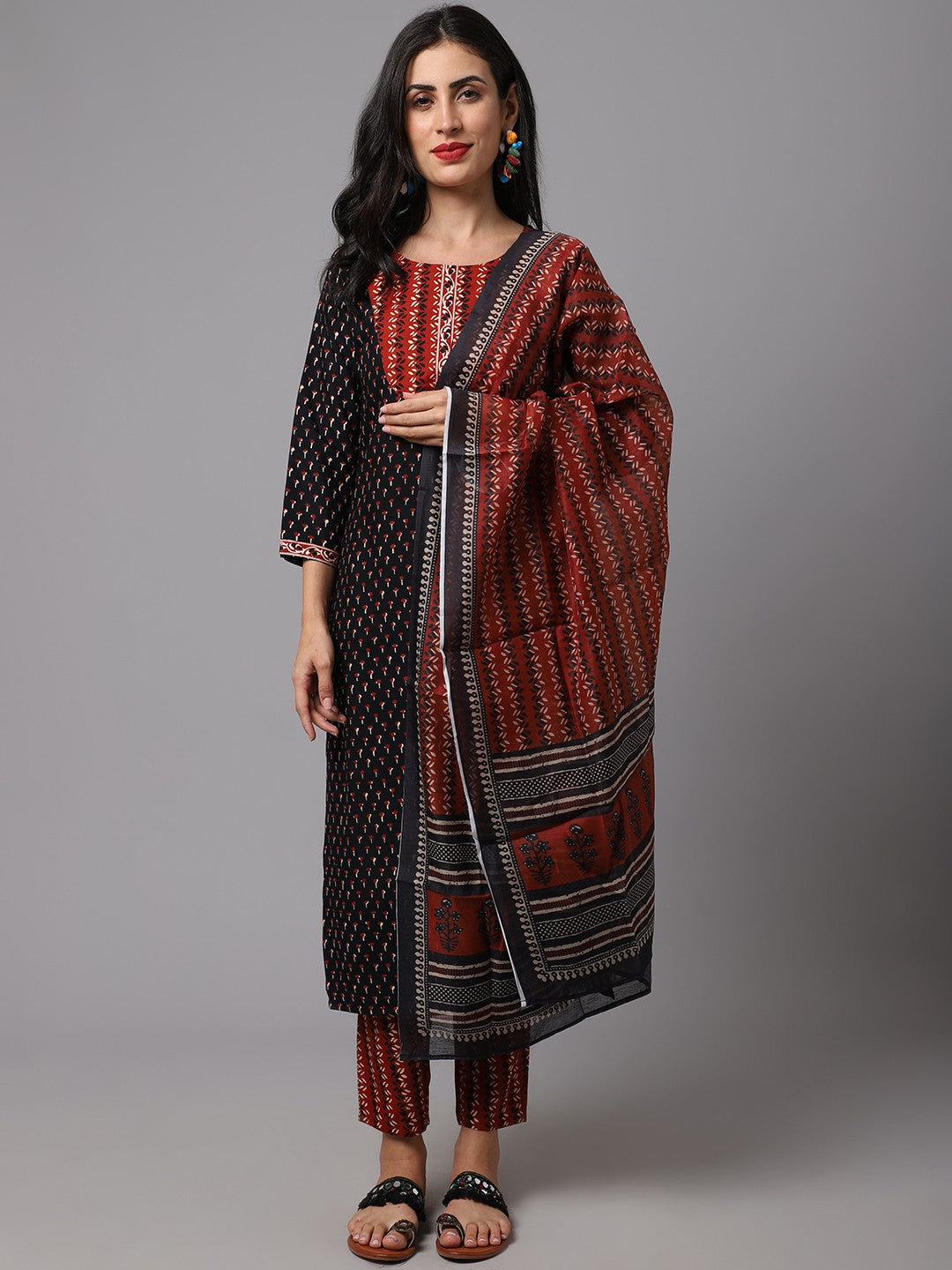 Women Printed Kurta and Pant Set with Dupatta