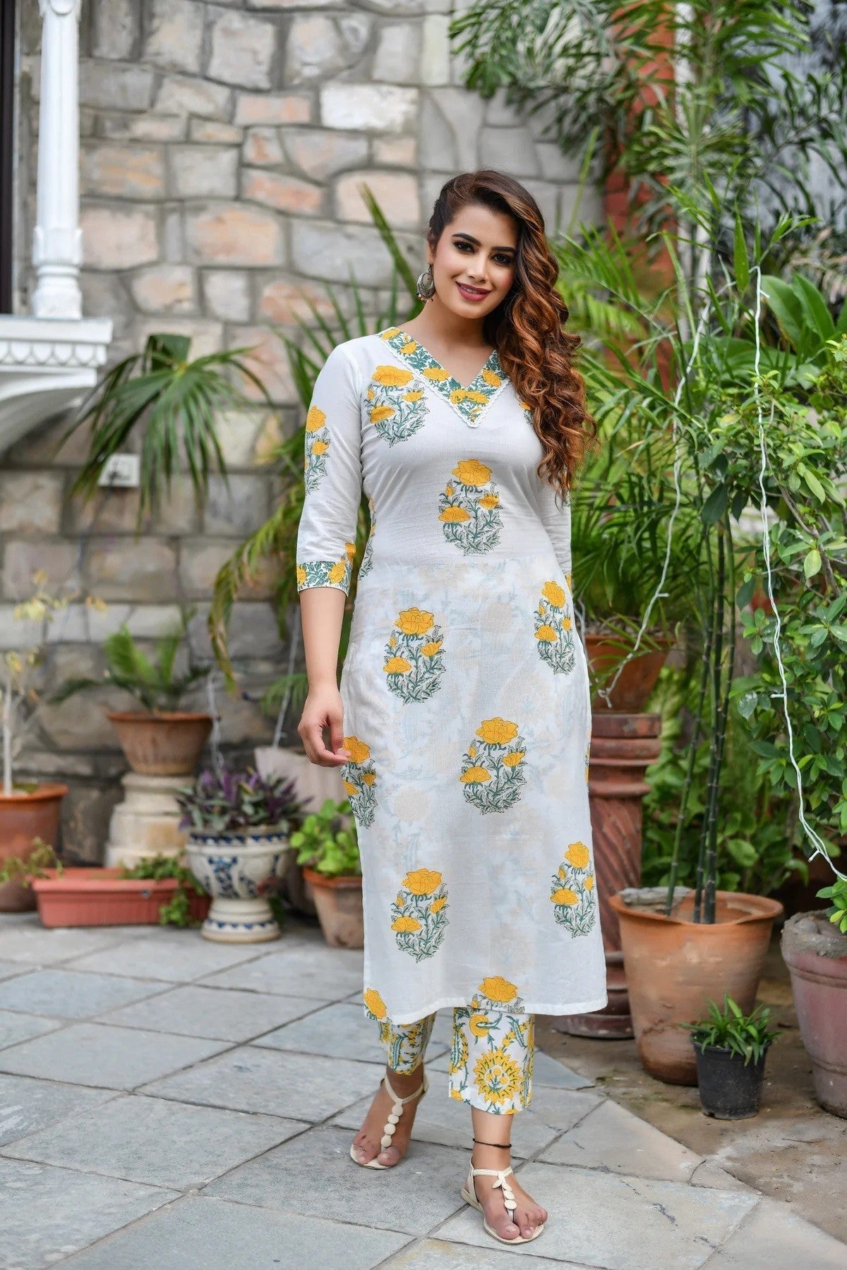 Stylish Printed Cotton Blend Kurta Pant Dupatta Set