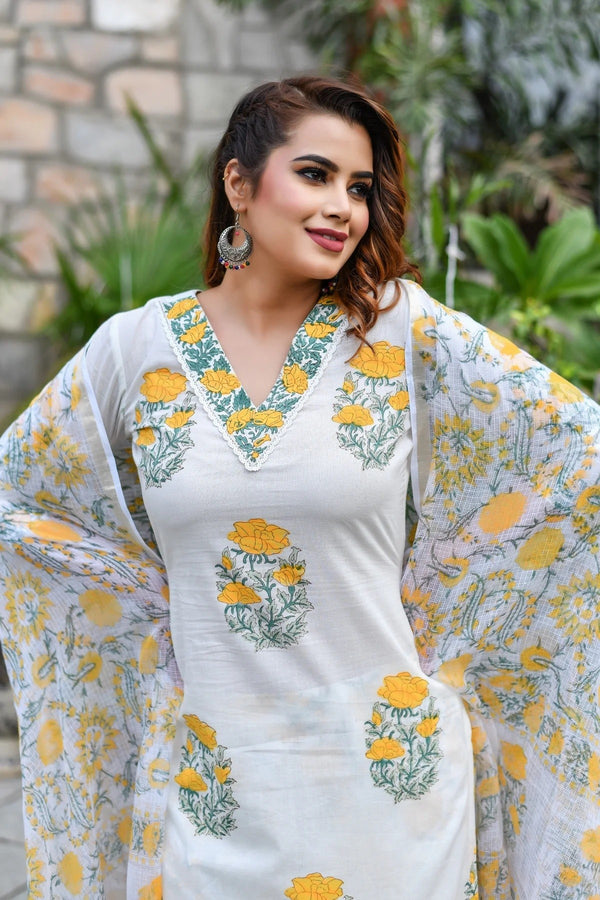 Stylish Printed Cotton Blend Kurta Pant Dupatta Set